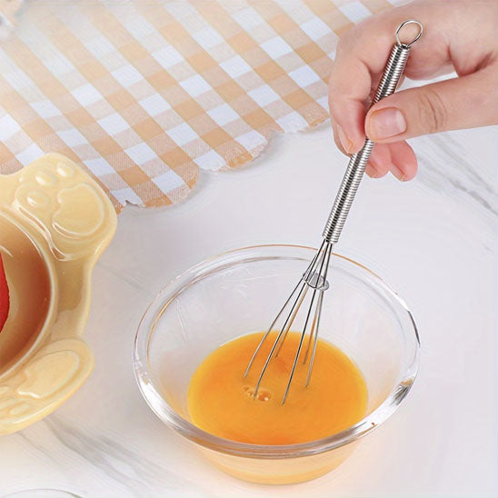 petit-fouet-cuisine-preparation-gateau
