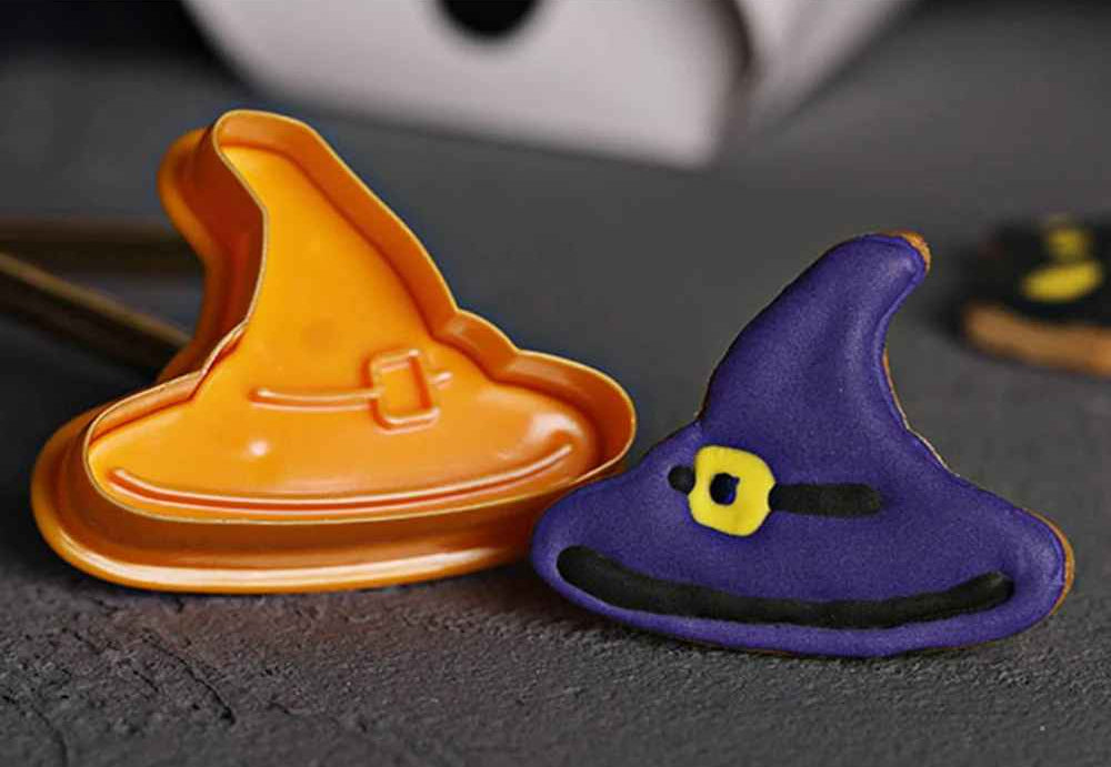 emporte piece halloween a piston motif chapeau sorciere