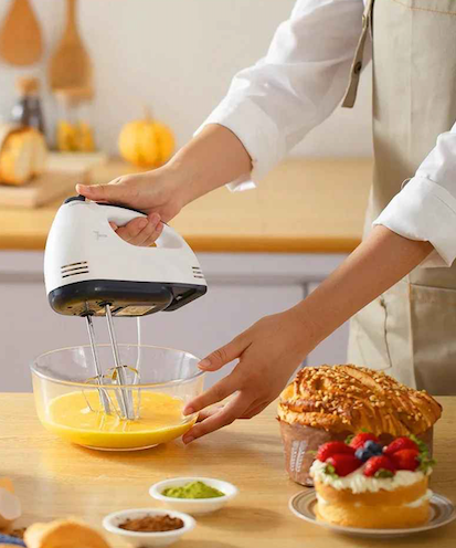 fouet-electrique-7-vitesses-melange-oeufs