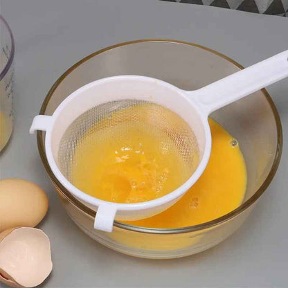 passoire plastique pour les mélanges lisses