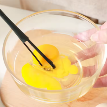 petit-fouet-plastique-pour-preparation-gateau