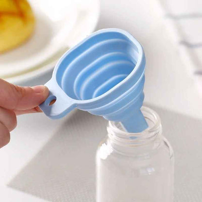 petit entonnoir silicone pliable pour petite bouteille